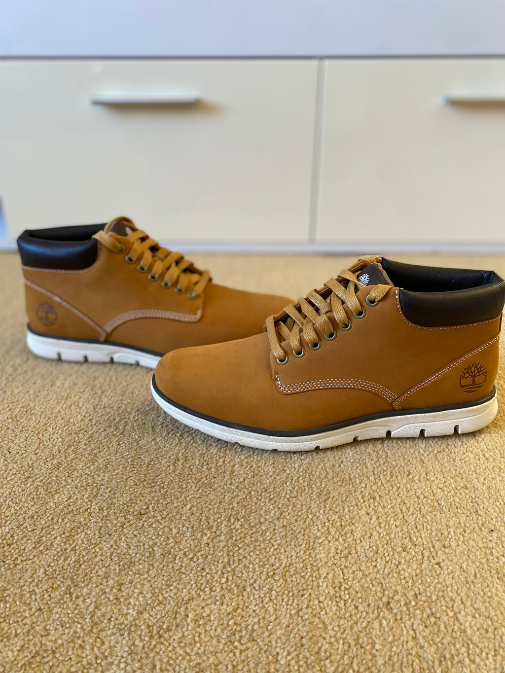 Timberland Bradstreet Mid Lace Boots - Size 8-Second Style-Second Style