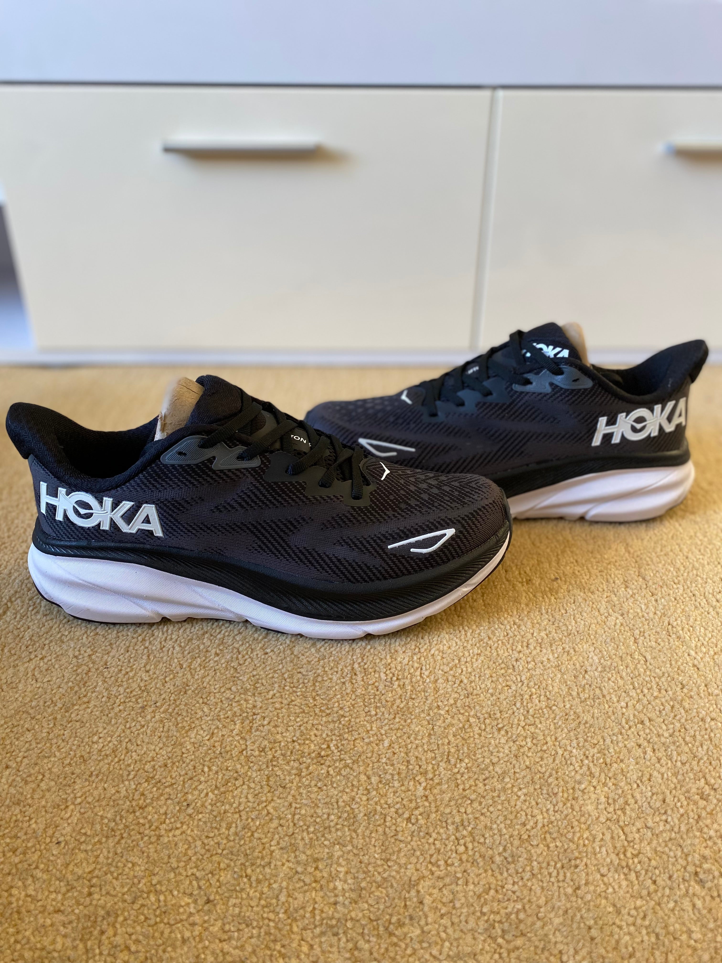Hoka Clifton 9 Running Shoes - Size 8.5-Second Style-Second Style