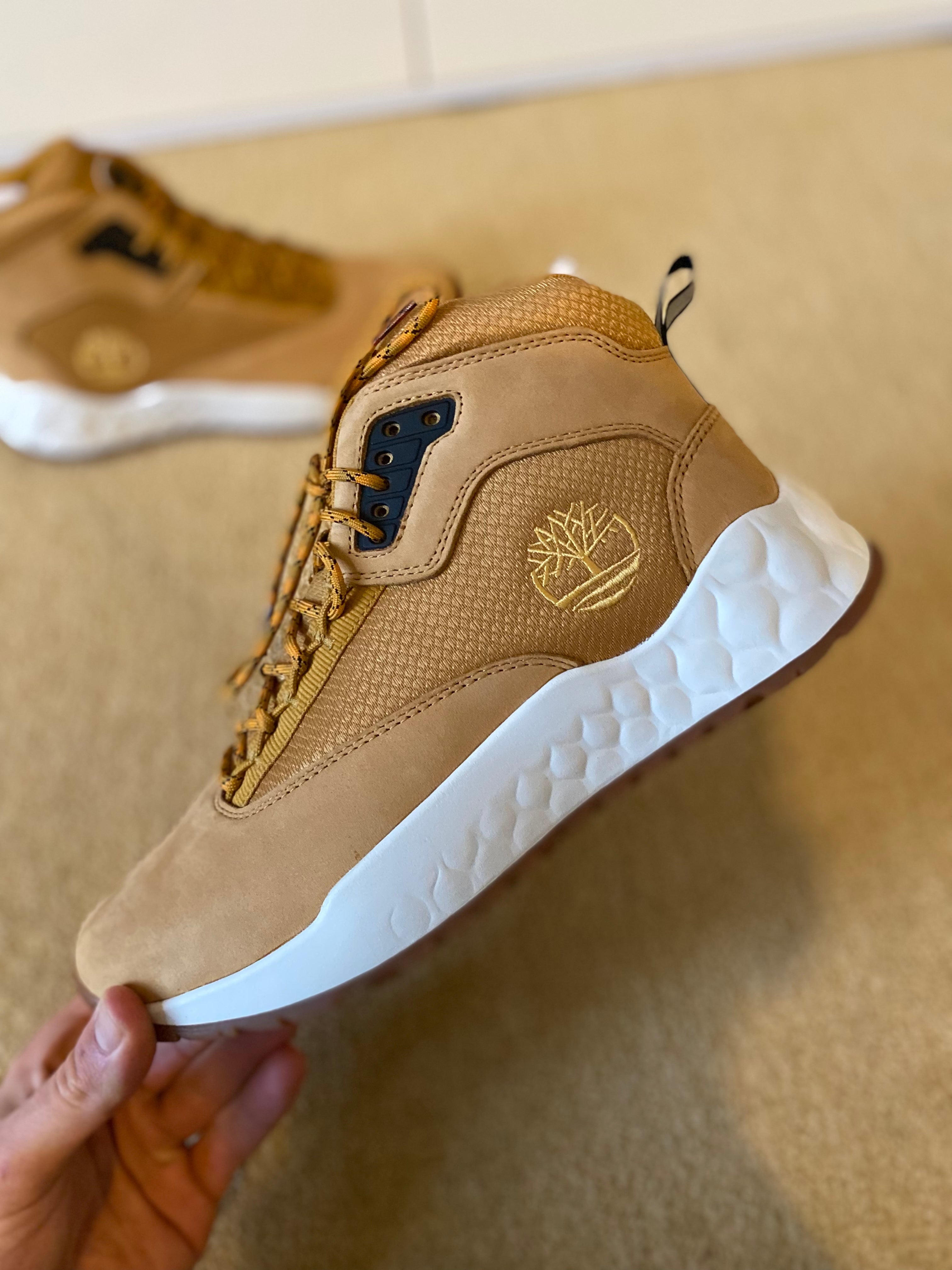 Timberland Solar Wave Mid Nubuck Hiking Boots - Size 7.5-Second Style