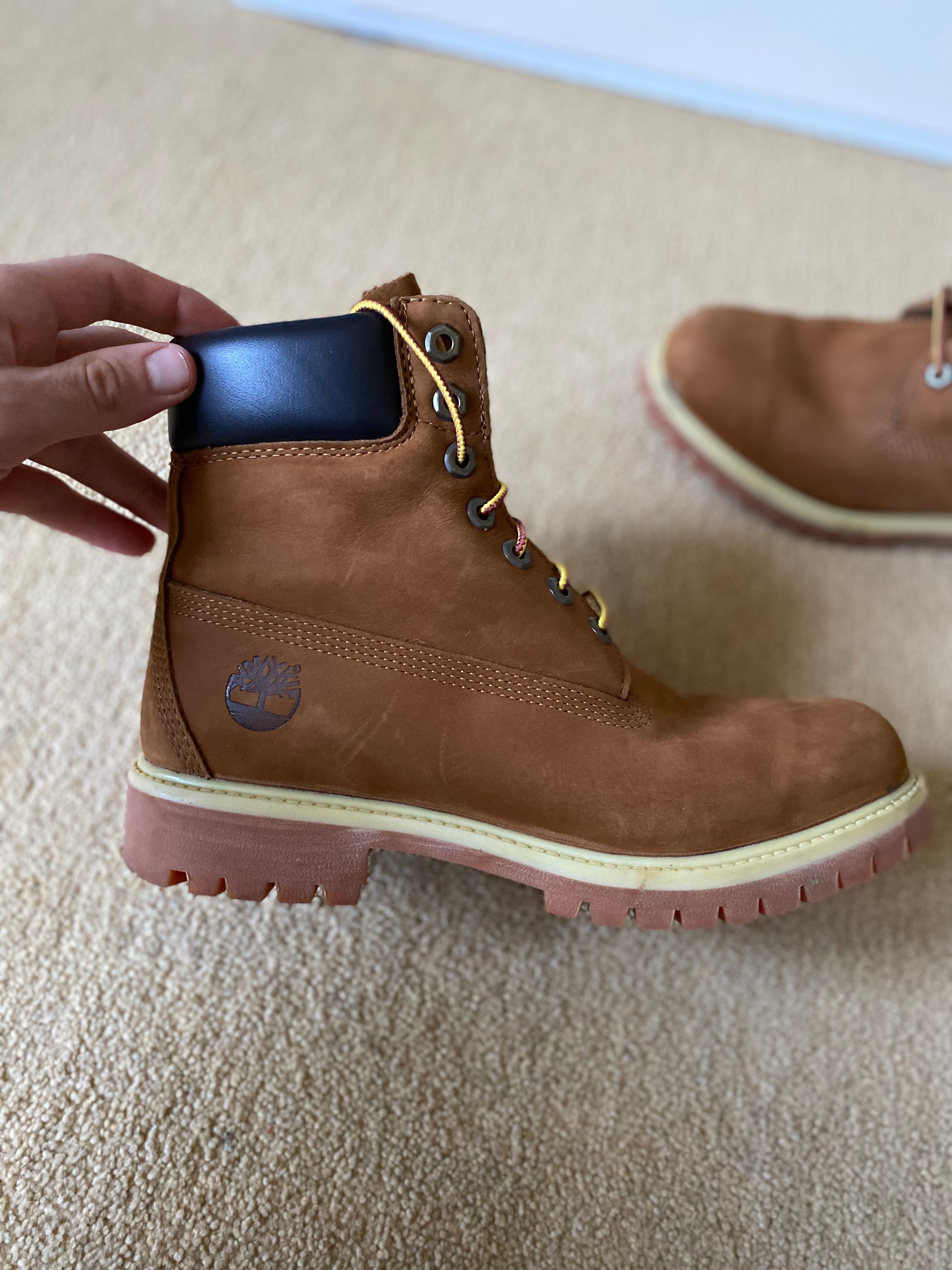 Timberland 6 Inch Waterproof Boots - Size 7.5W-Second Style-Second Style