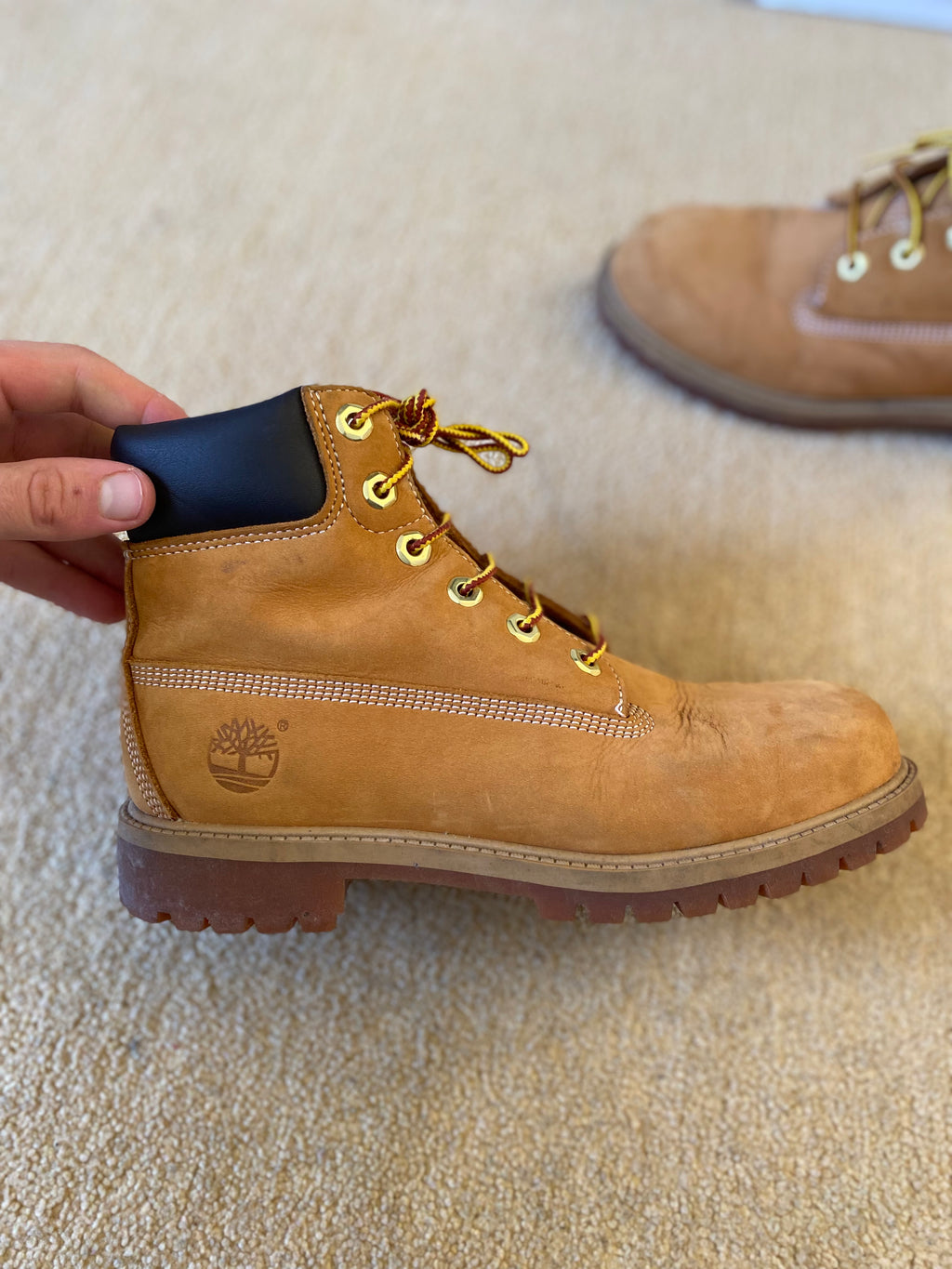 Timberland 6 Inch Premium Boots - Size 5-Second Style-Second Style