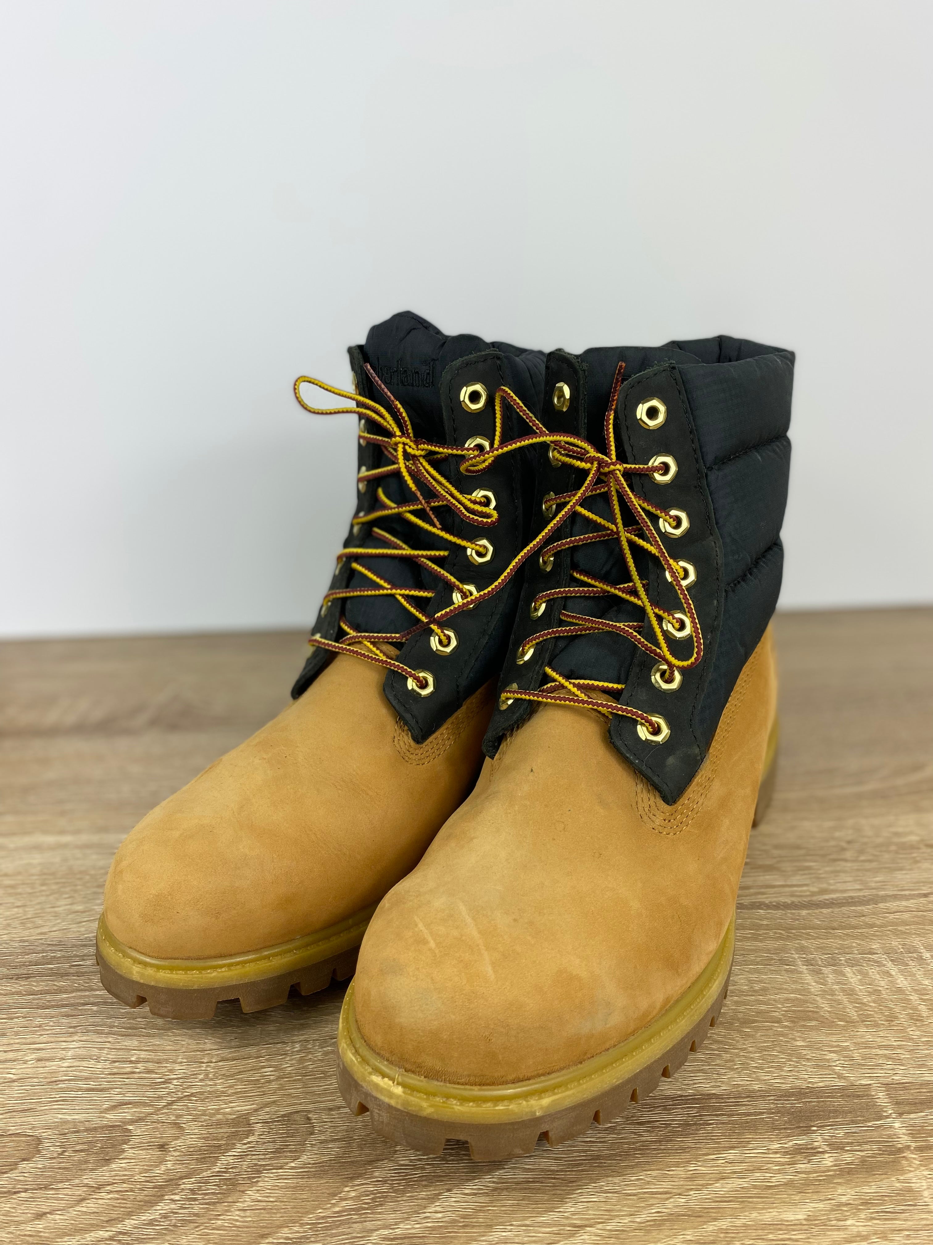 Timberland 6 Inch Premium Boots - Size 10.5