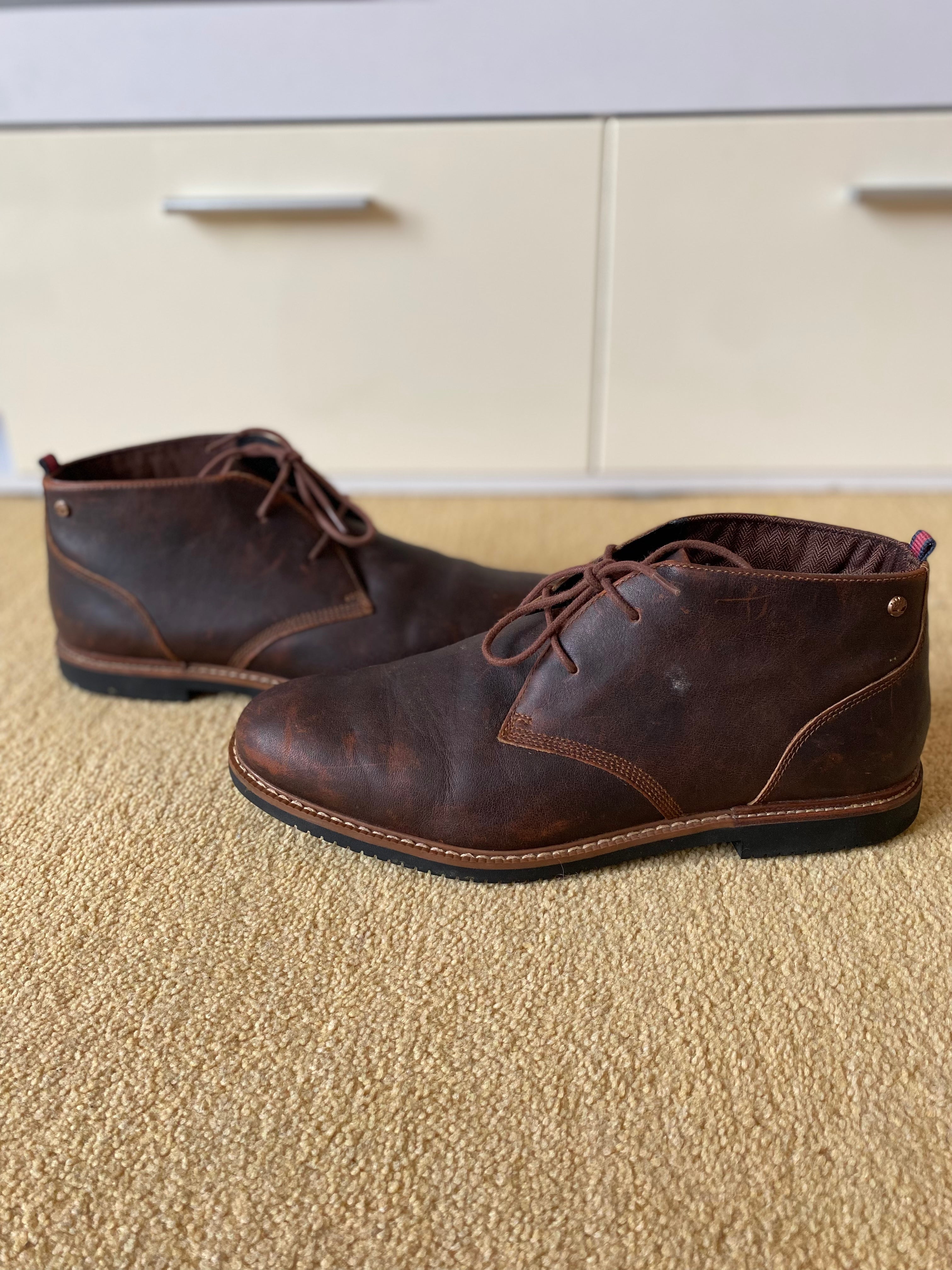 Timberland Mid Shoes - Size 10