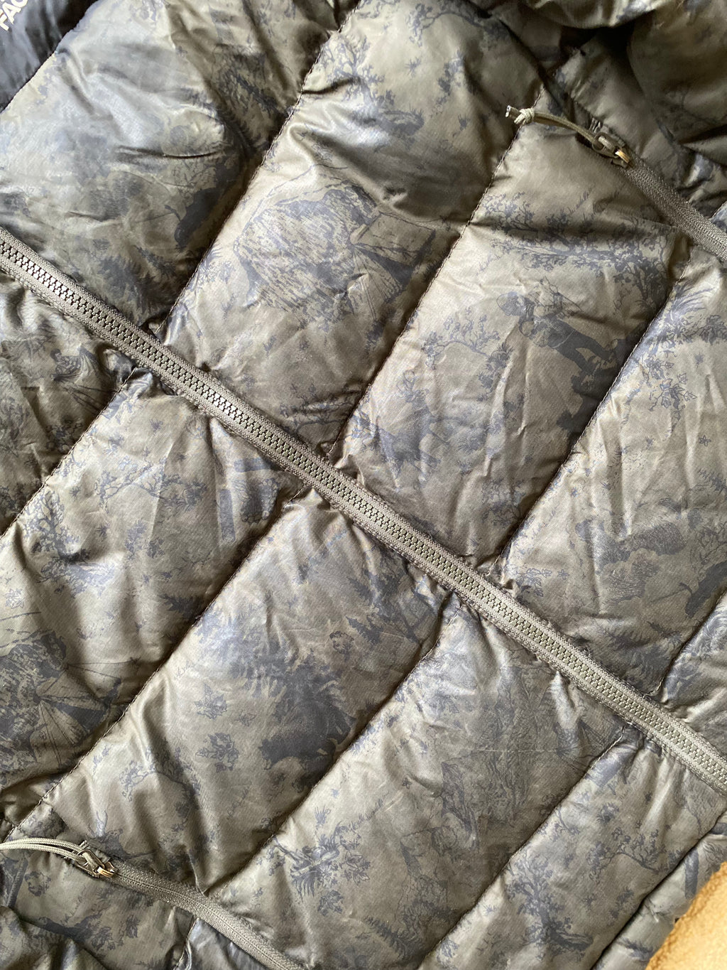 The North Face Puffer Jacket - Size Small-Second Style-Second Style