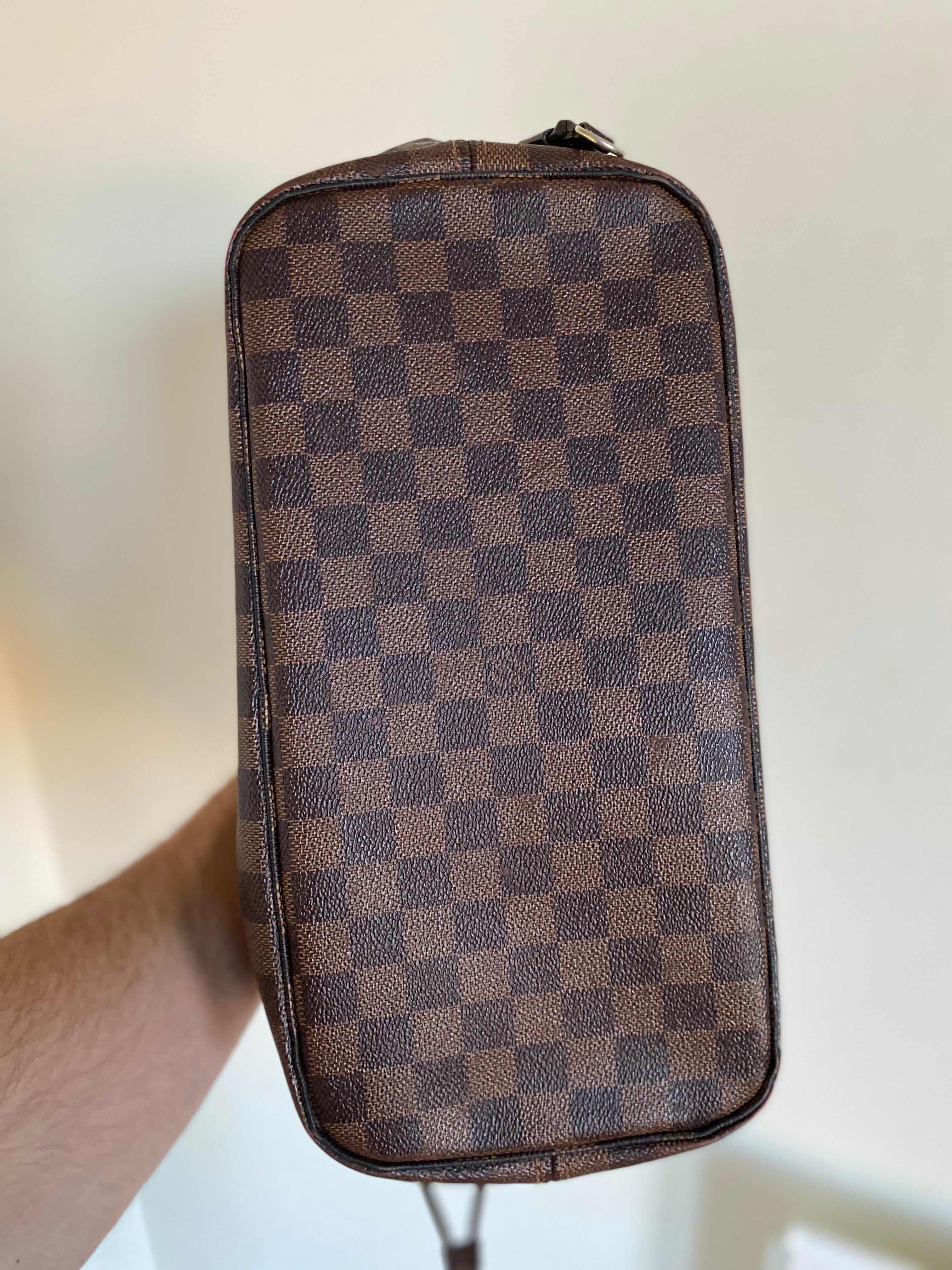 Louis Vuitton MM Neverfull Tote Bag-Second Style-Second Style