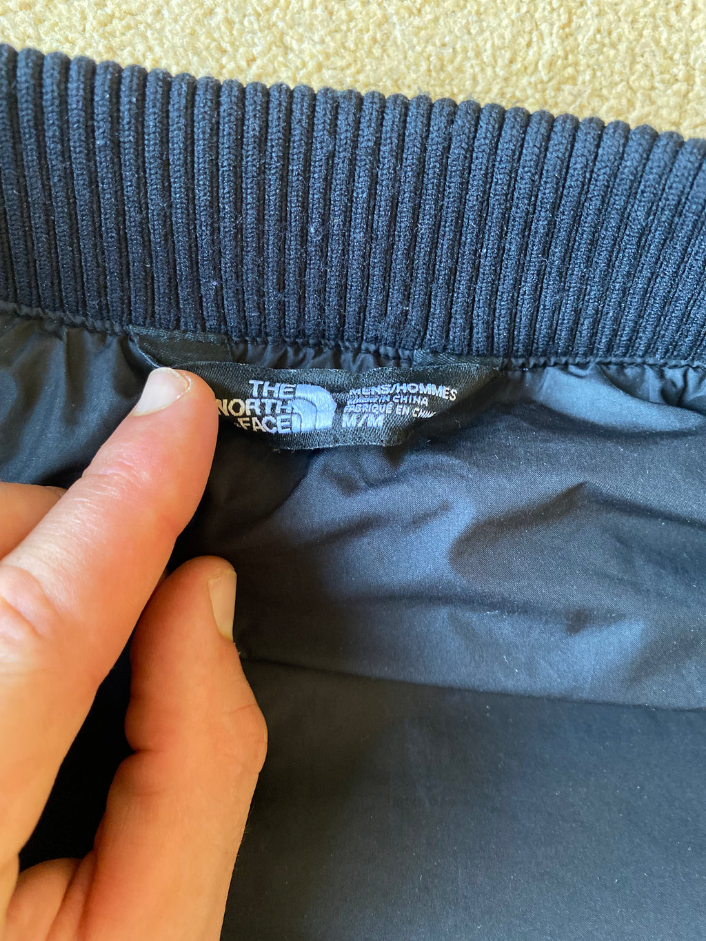 The North Face 550 Puffer Jacket - Size Medium-Second Style-Second Style