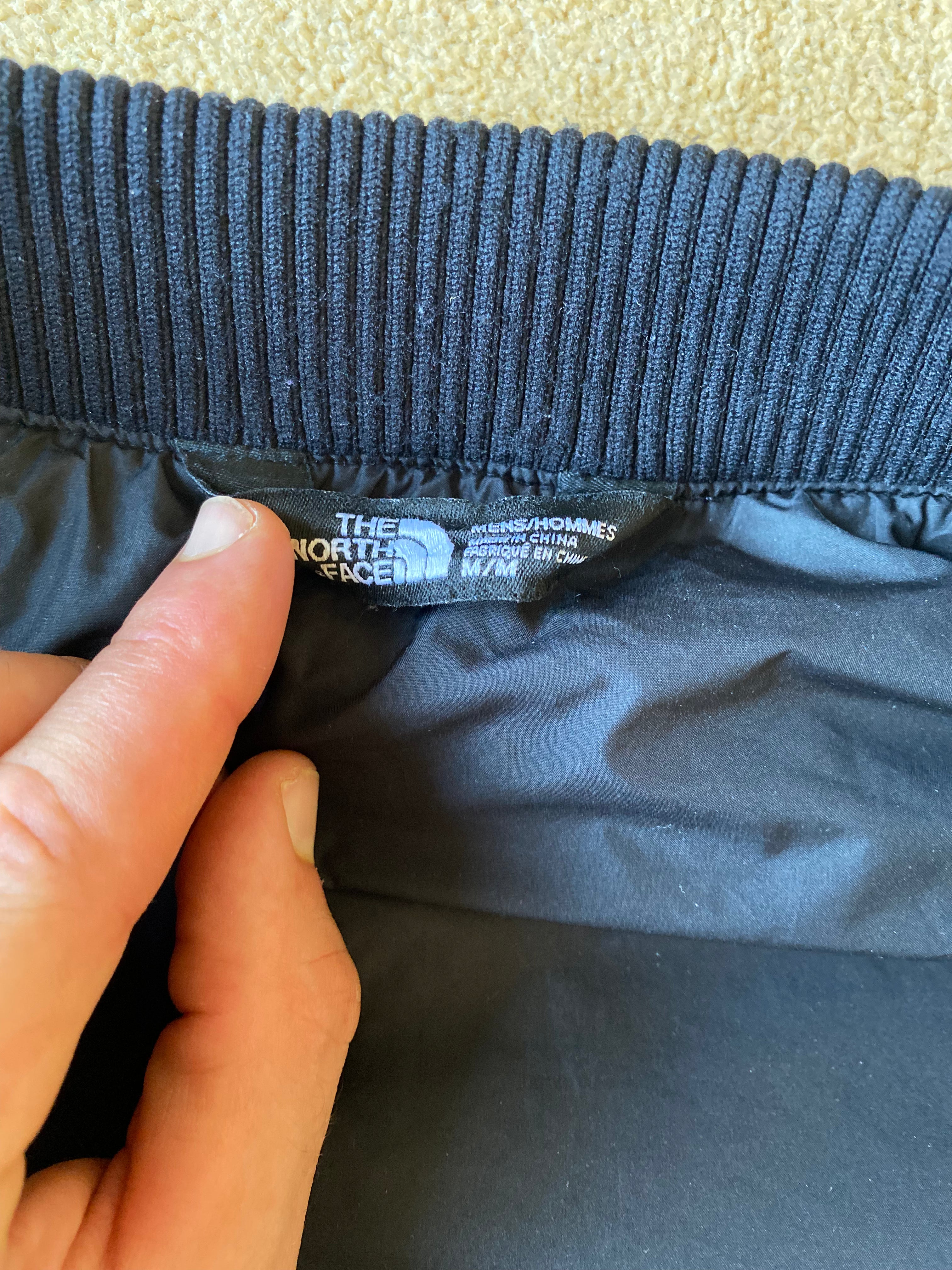 The North Face 550 Puffer Jacket - Size Medium-Second Style-Second Style