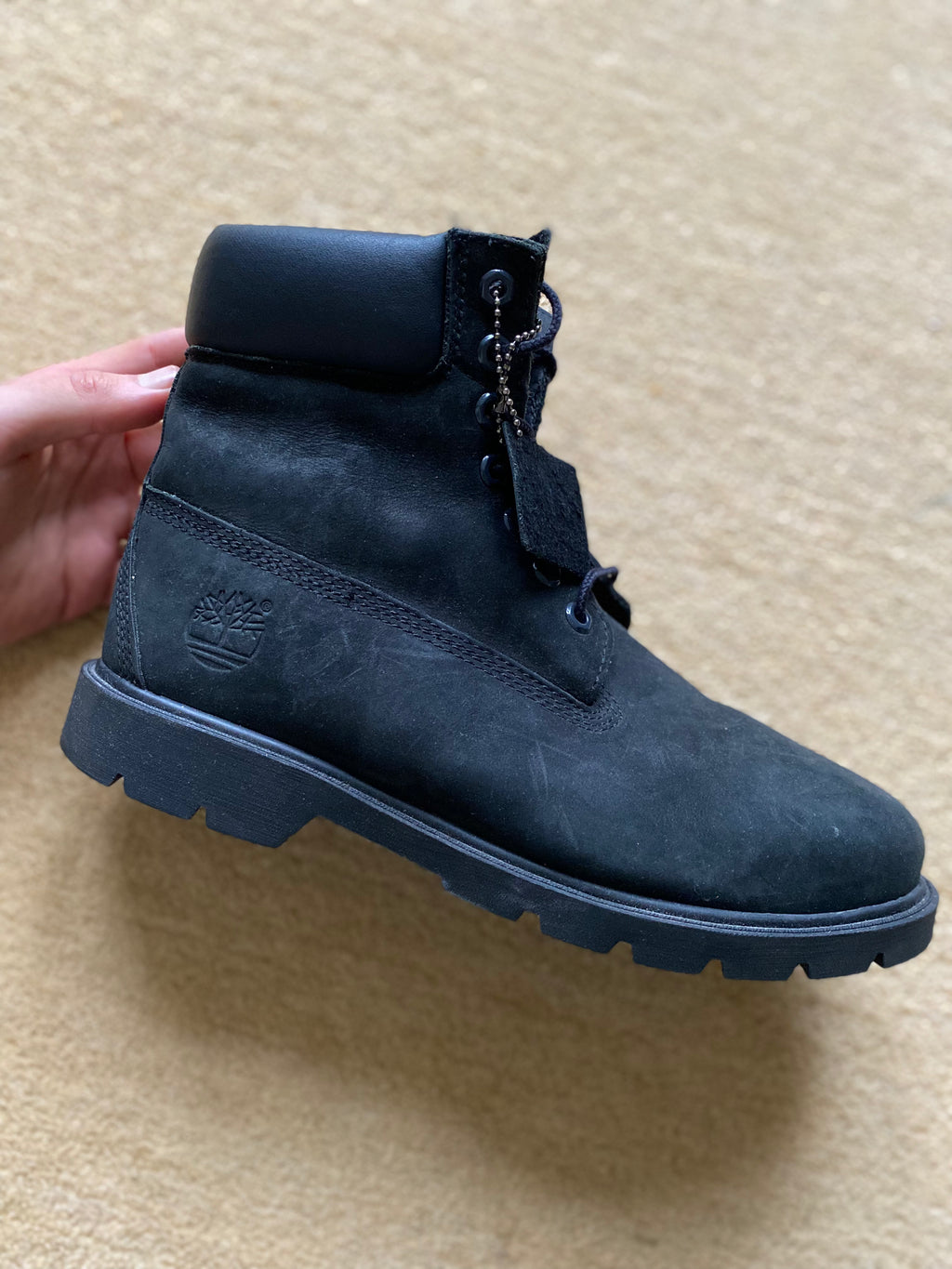 Timberland 6 inch Premium Black Boots - Size 8-Second Style-Second Style