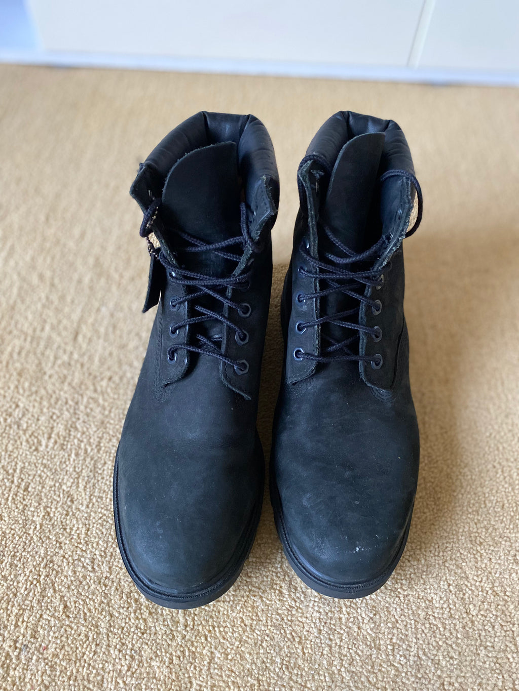 Timberland 6 inch Premium Black Boots - Size 8-Second Style-Second Style