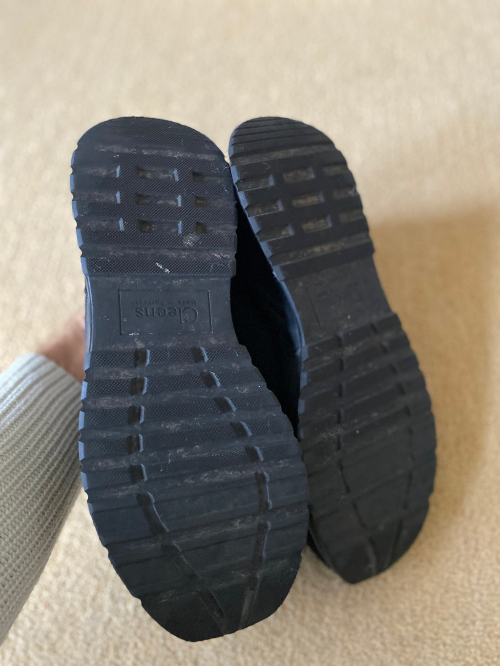 Cleens Essential Runner Trainers - Size 10-Second Style-Second Style