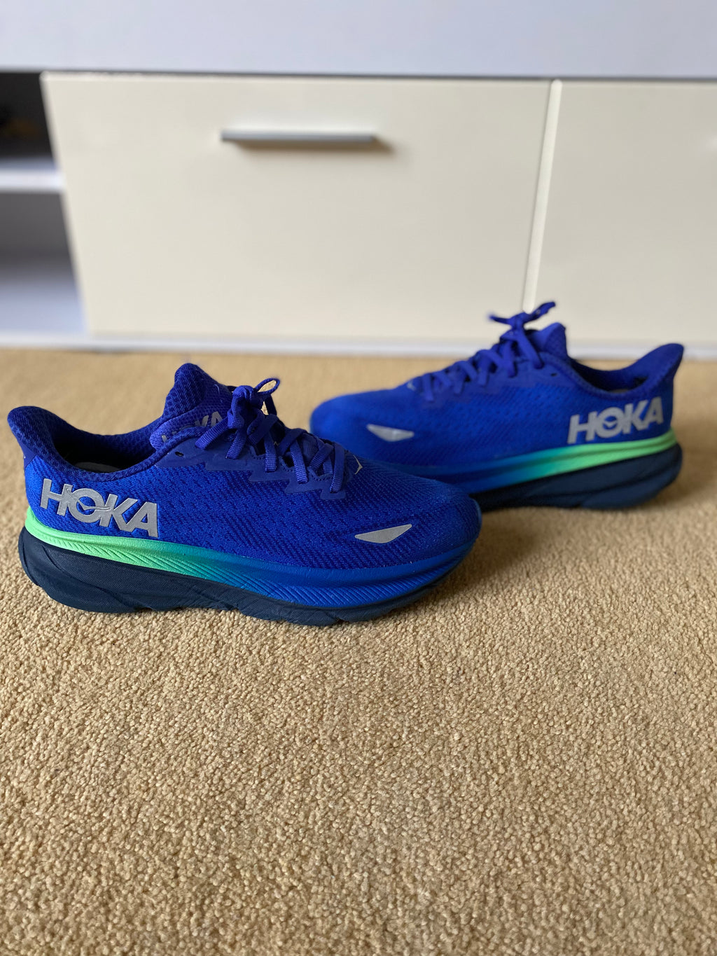 Hoka Clifton 9 Running Shoes Size 7-Second Style-Second Style