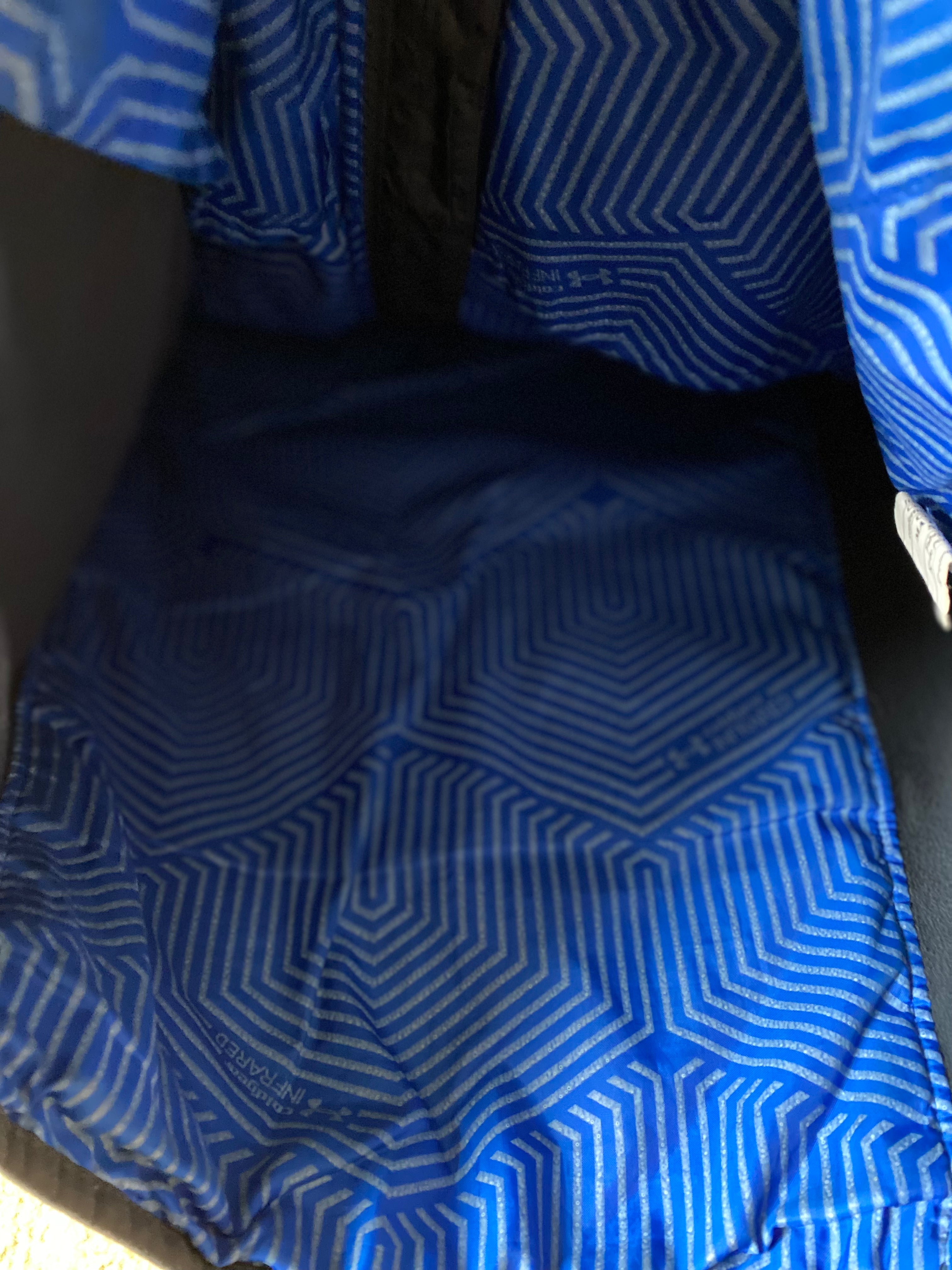 Under Armour Jacket - Size Large