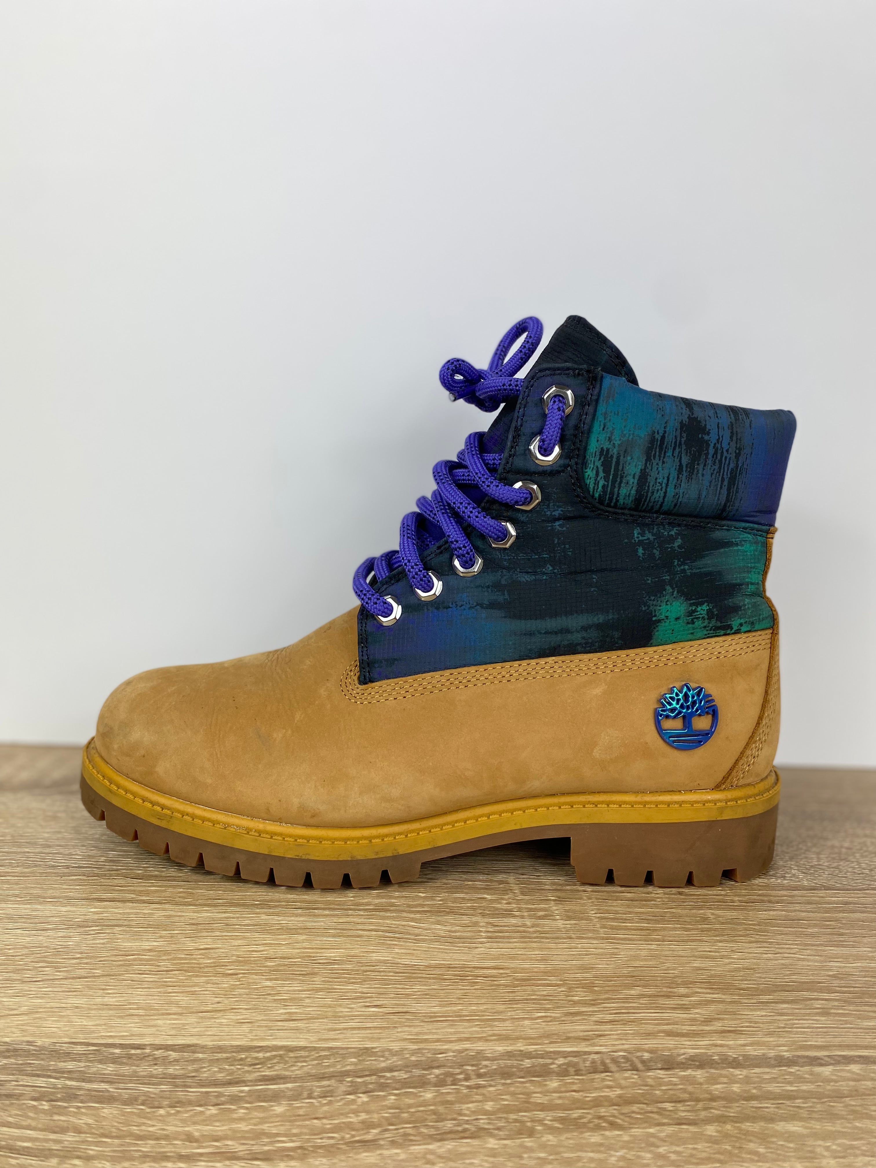 Timberland Boots 6 Inch Premium Heritage Prima Loft Boots - Size 7