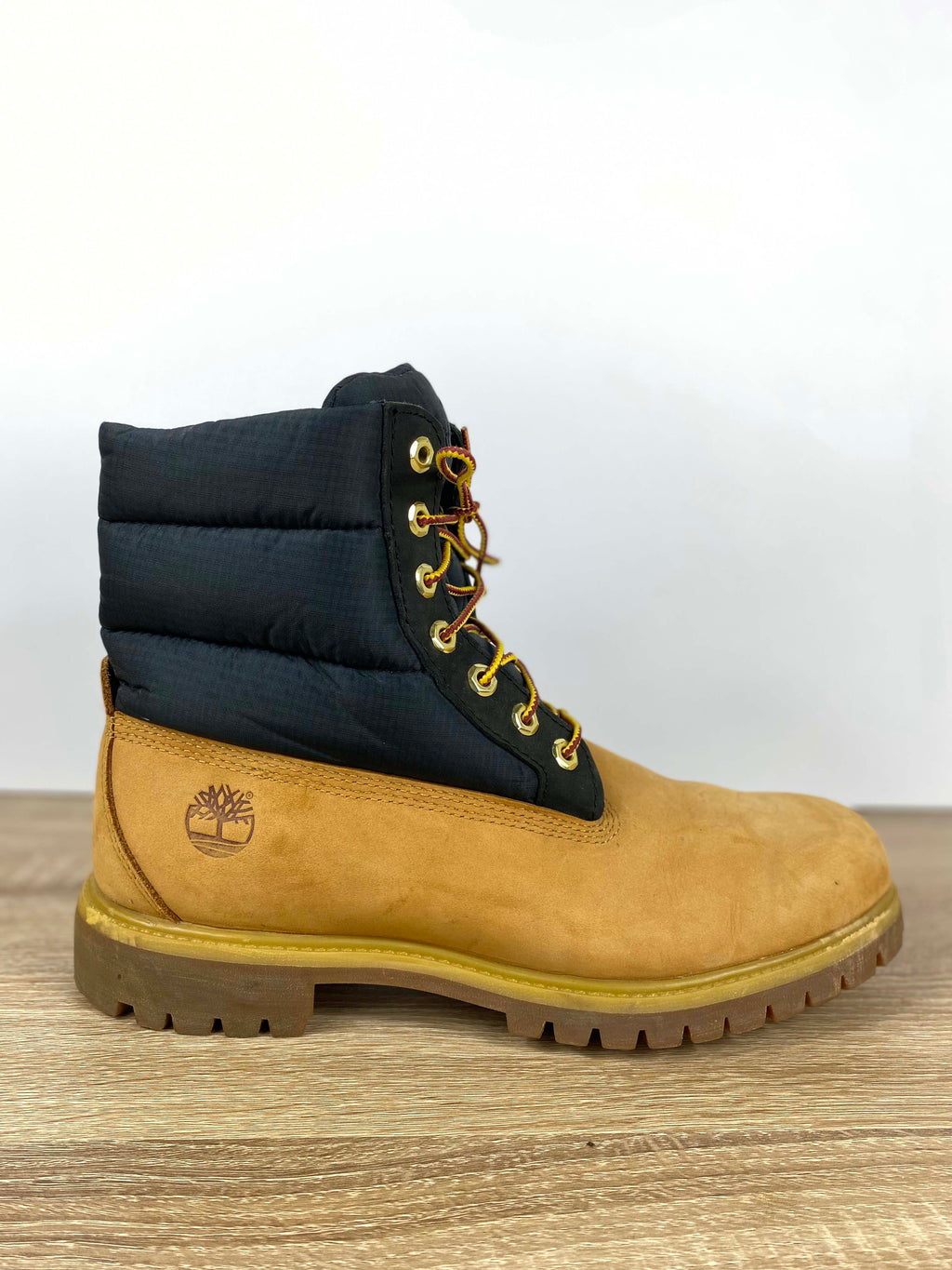 Timberland 6 Inch Premium Boots - Size 10.5