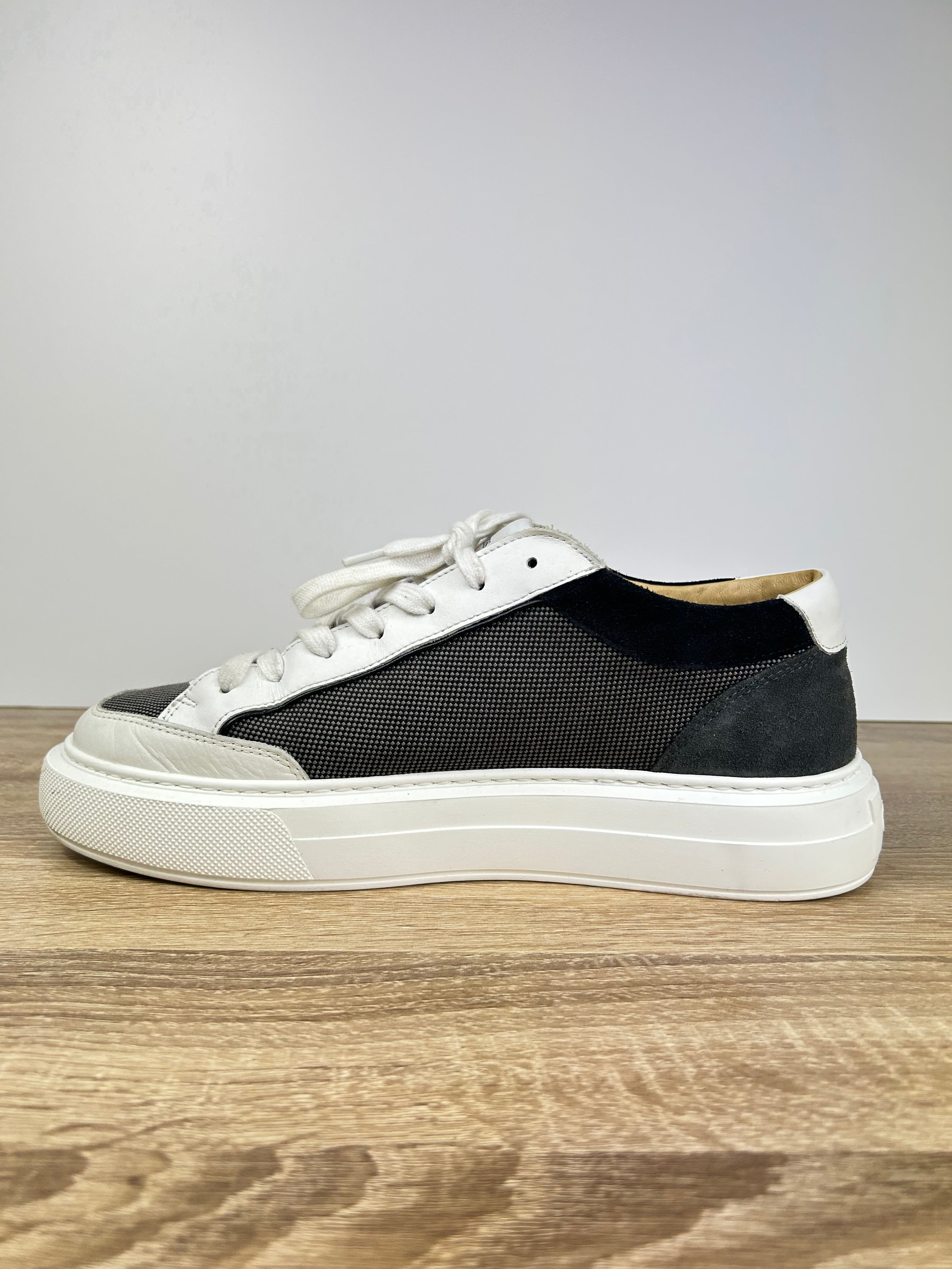 Cleens Luxor Trainers - Size 11