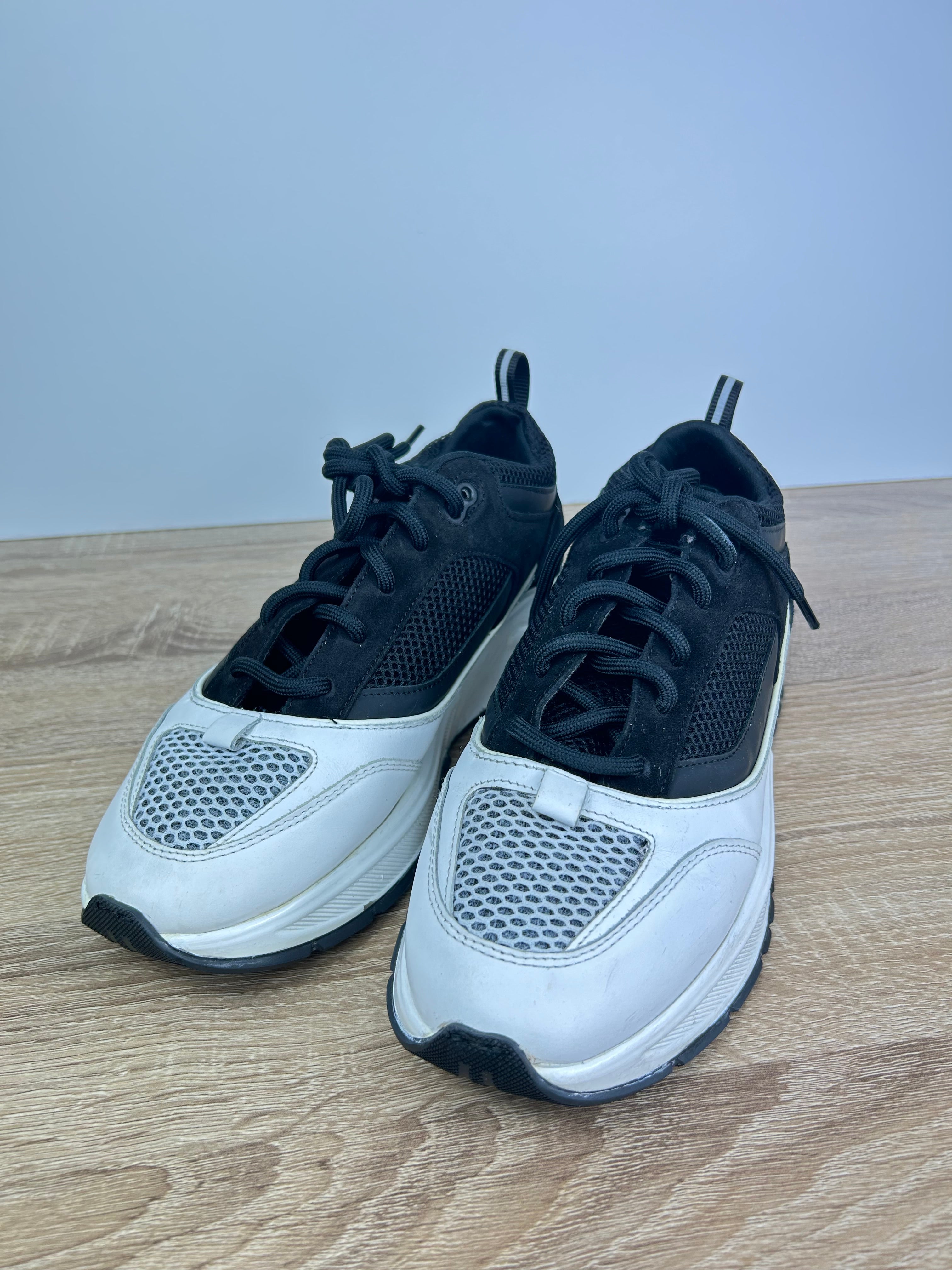 Cleens Essential Runners - Size 8