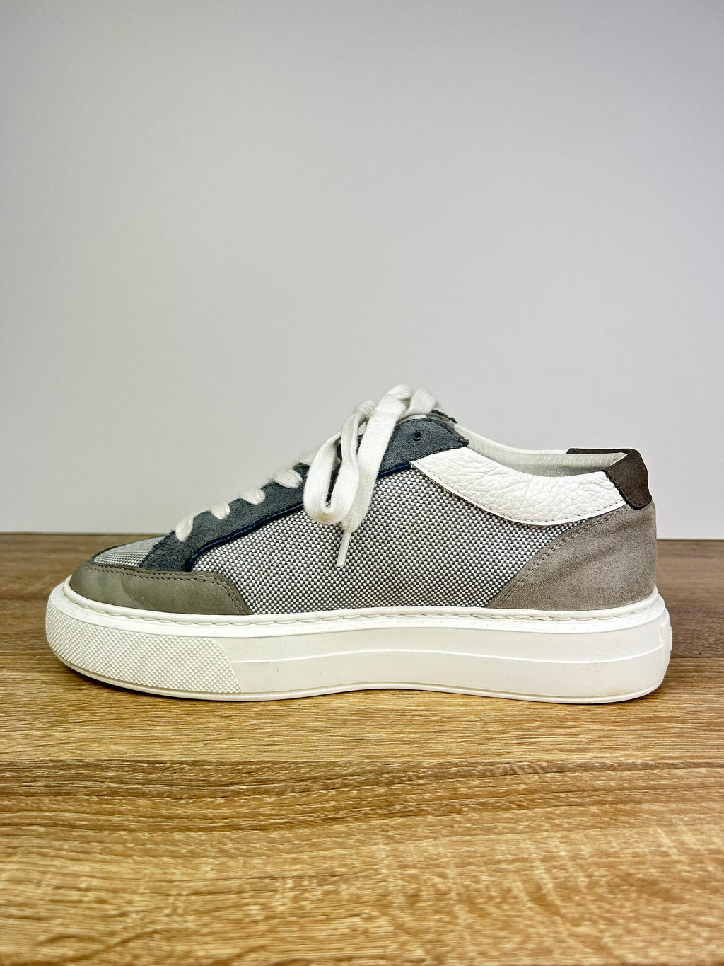 Cleens Luxor Trainers - Size 7