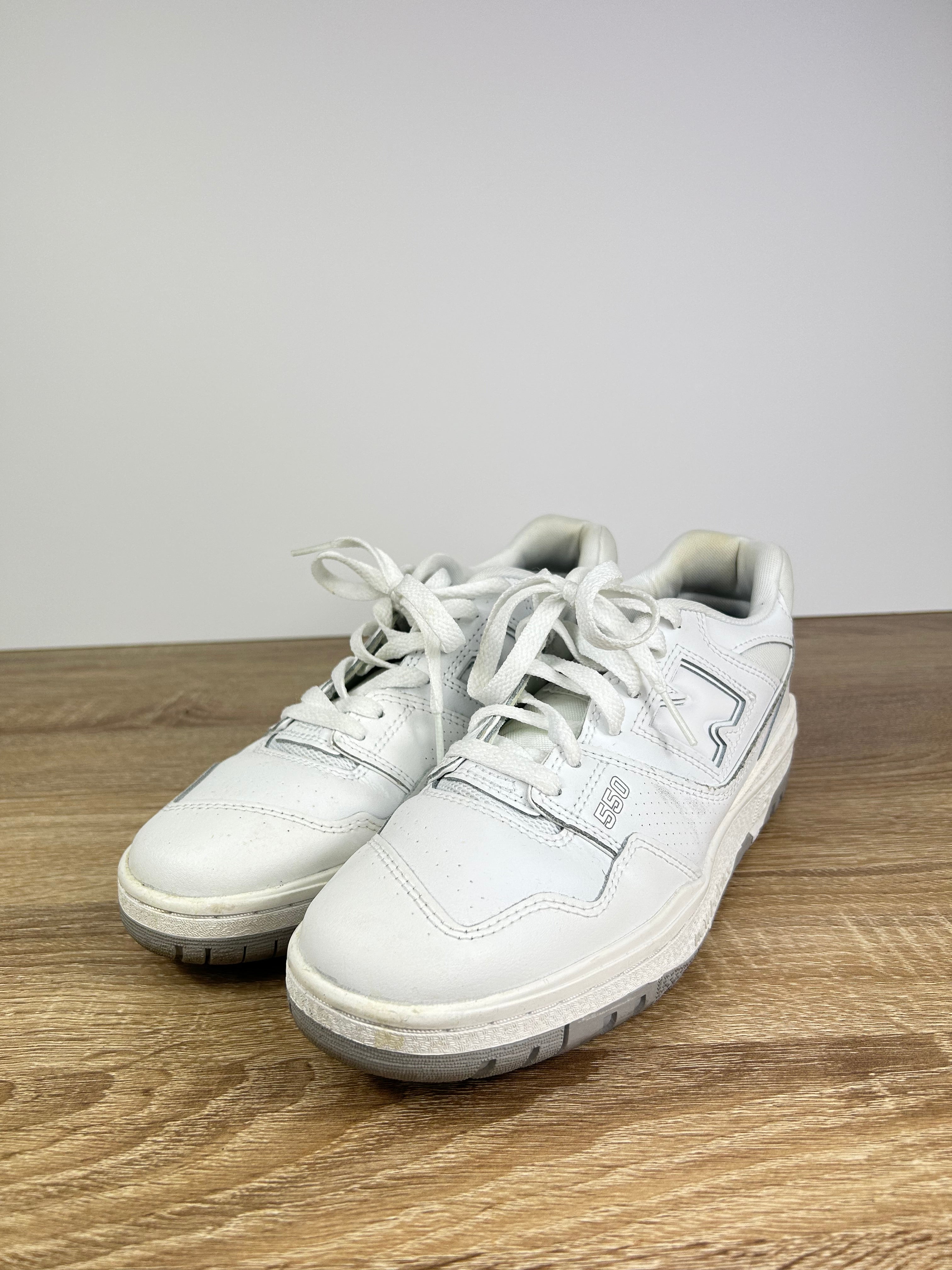 New Balance 550 Trainers - Size 7