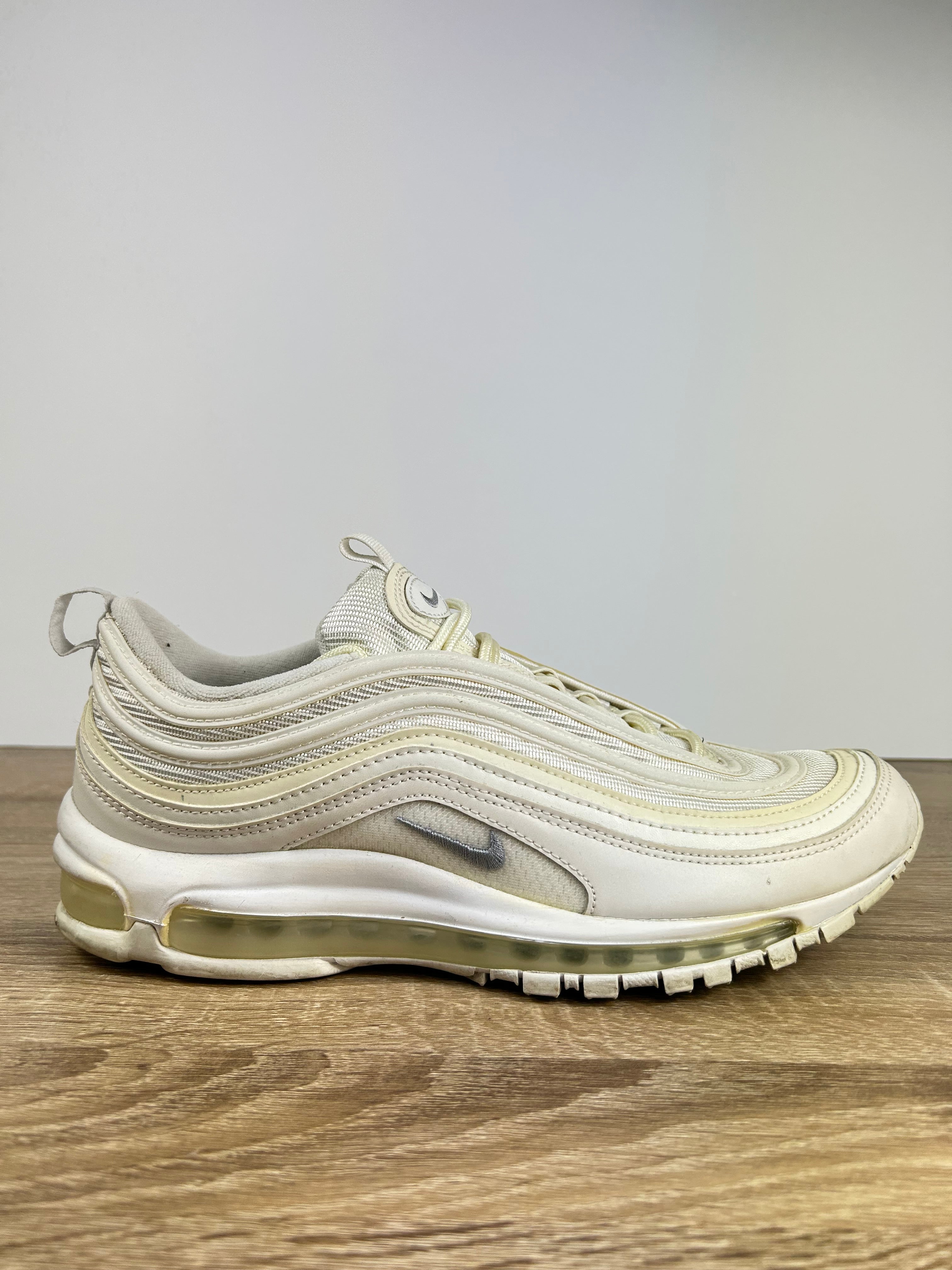 Nike Air Max 97 Trainers - Size 9