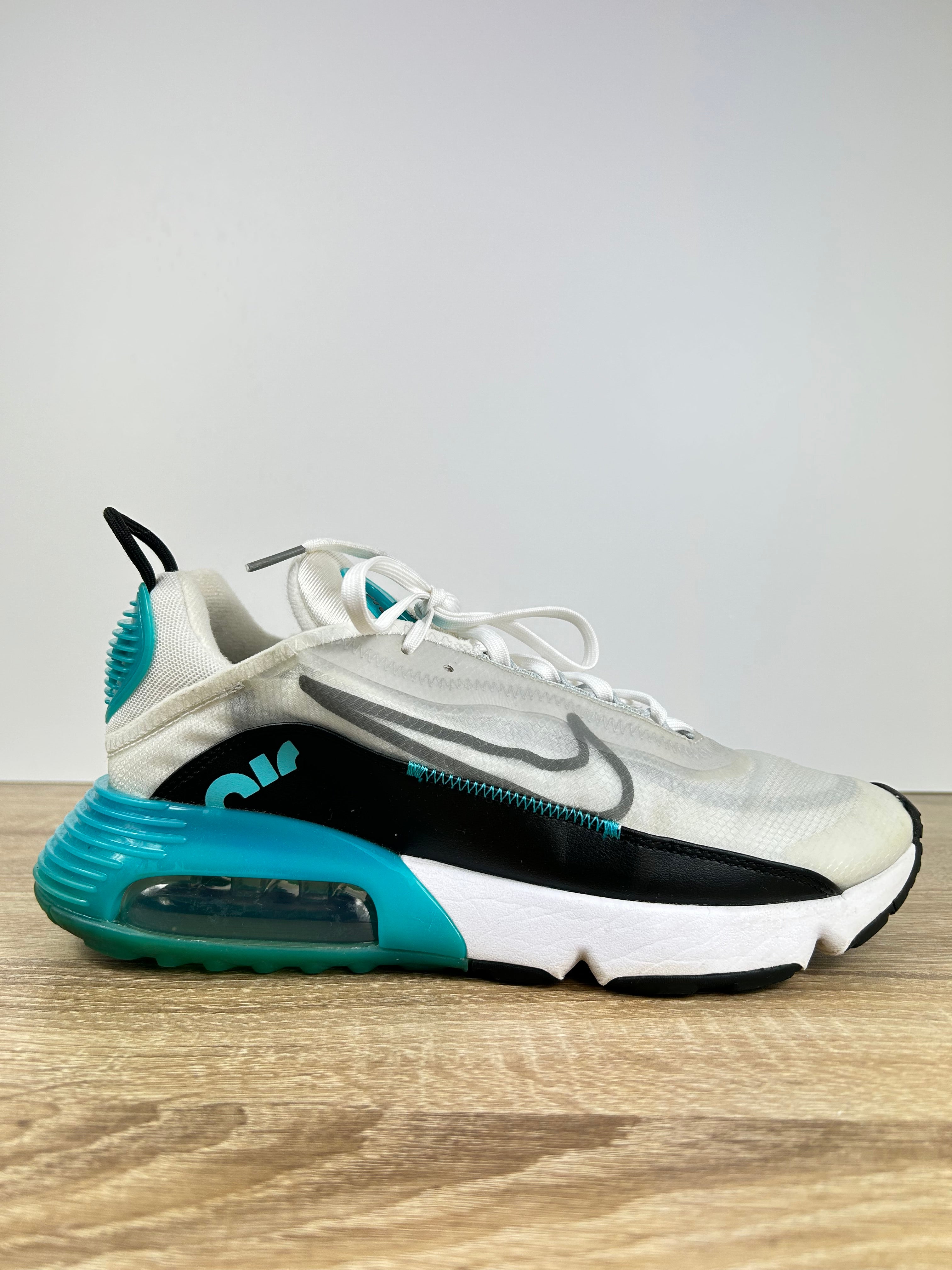 Nike Air Max Trainers - Size 8