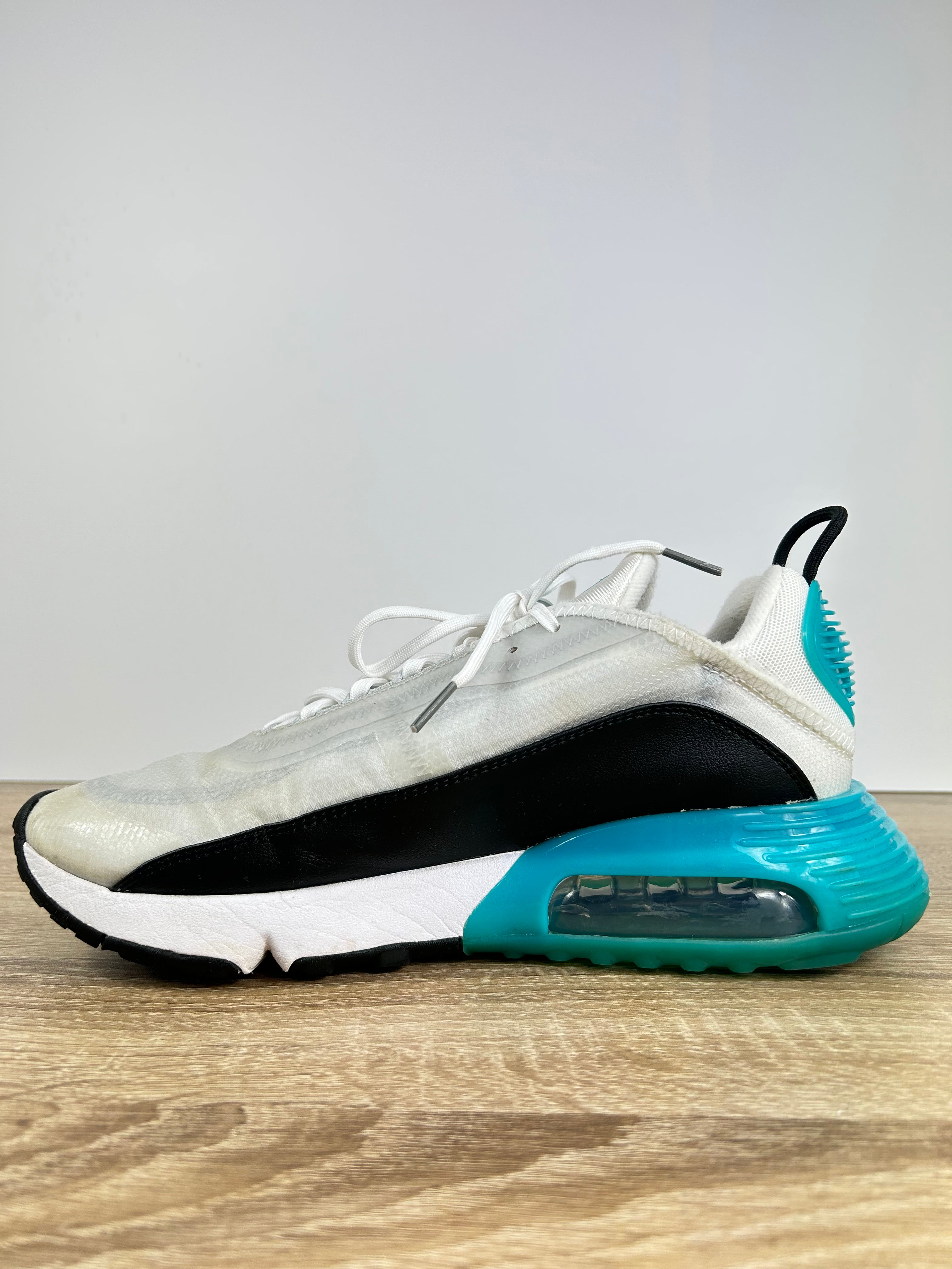 Nike Air Max Trainers - Size 8