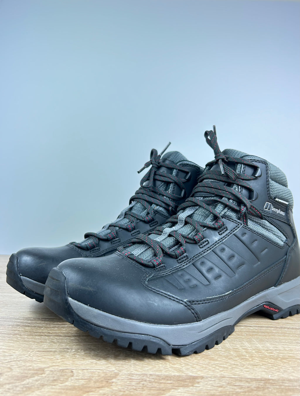 Berghaus Ortholite Hiking Boots - Size 8