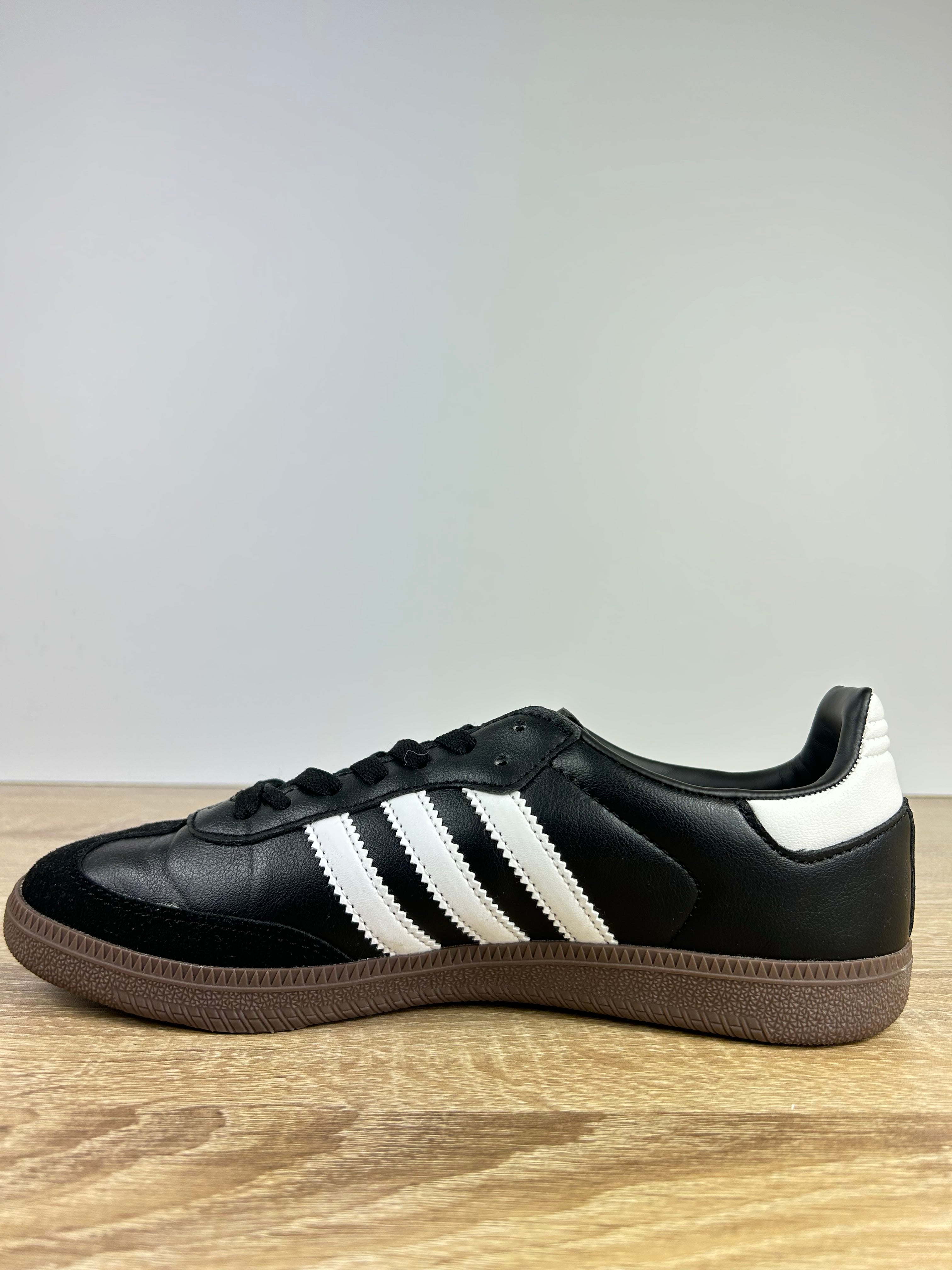 Adidas Samba Trainers - Size 6.5