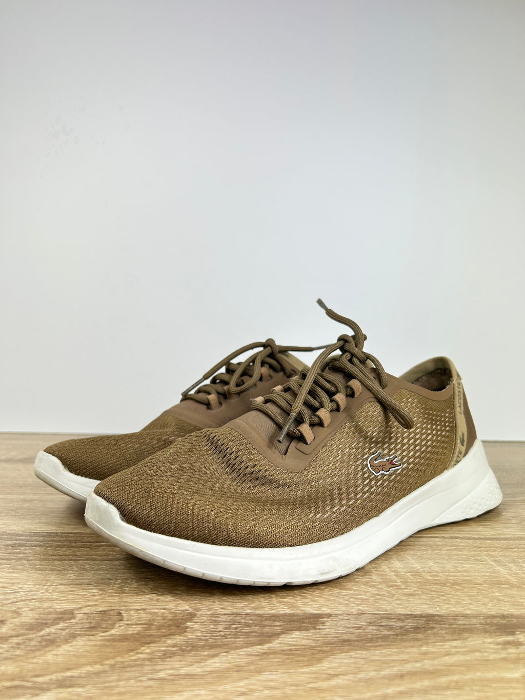 Lacoste Trainers - Size 8