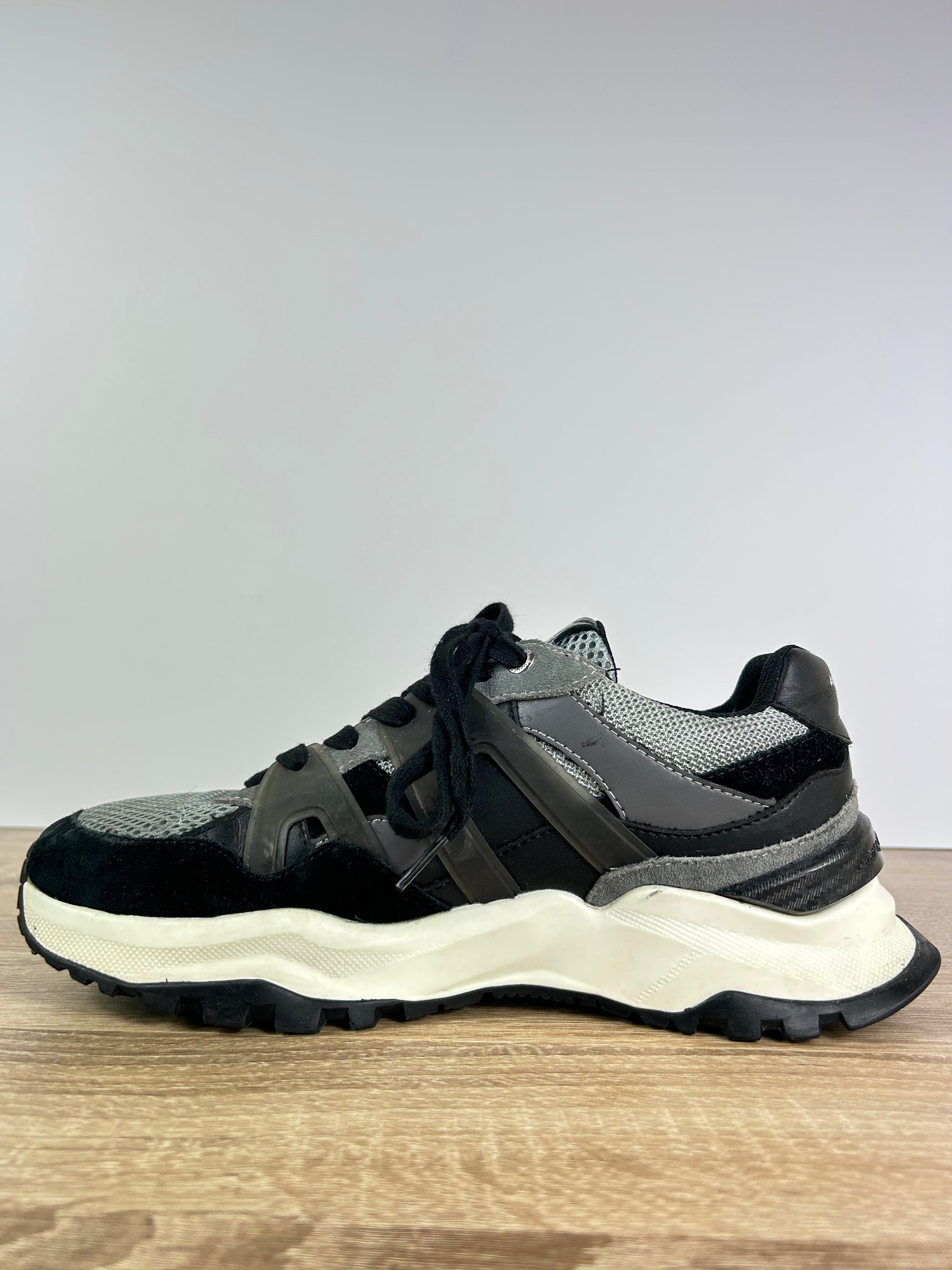 Android Homme Trainers - Size 7