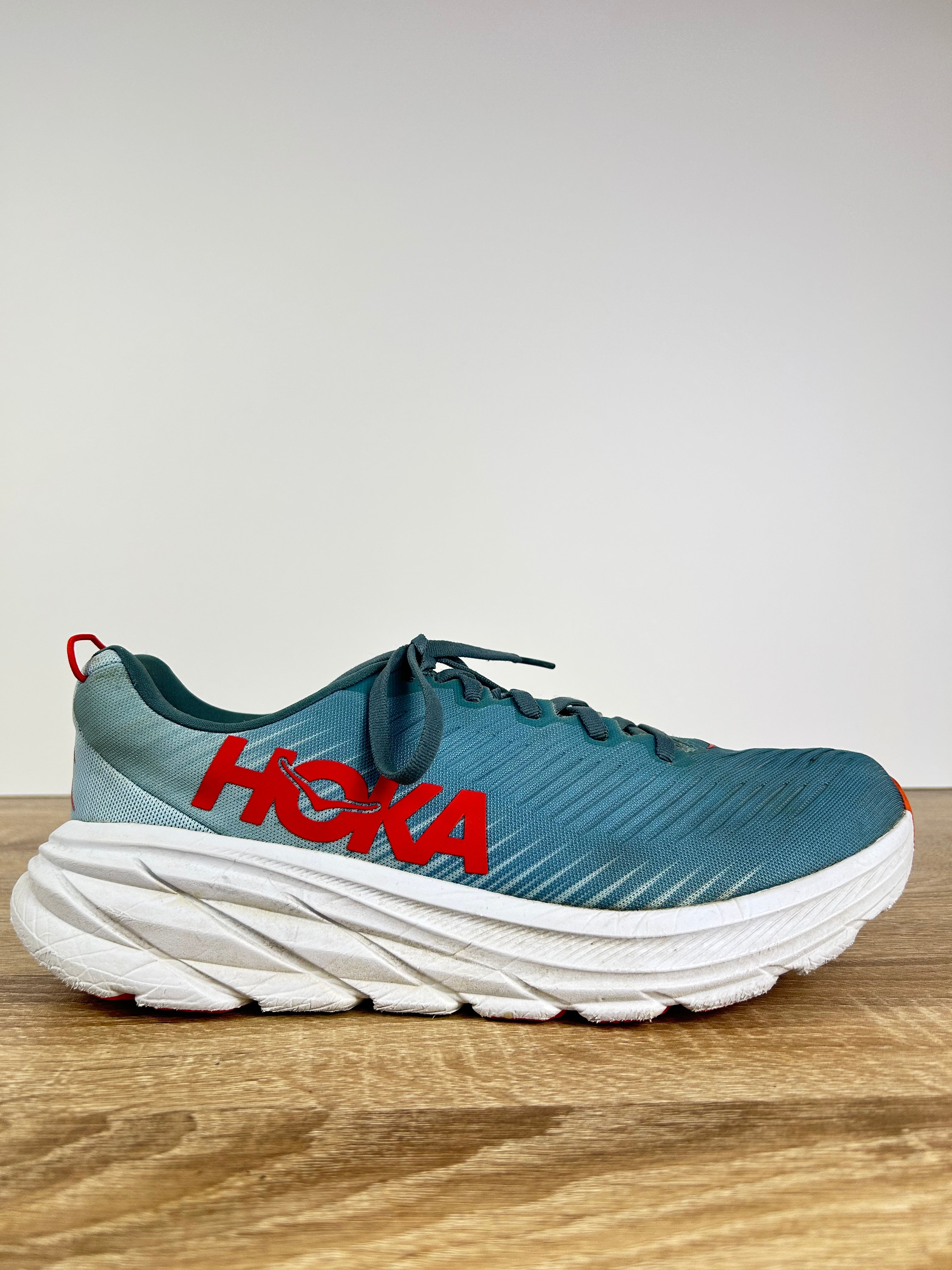 Hoka Rincon 3 Running Shoes - Size 8