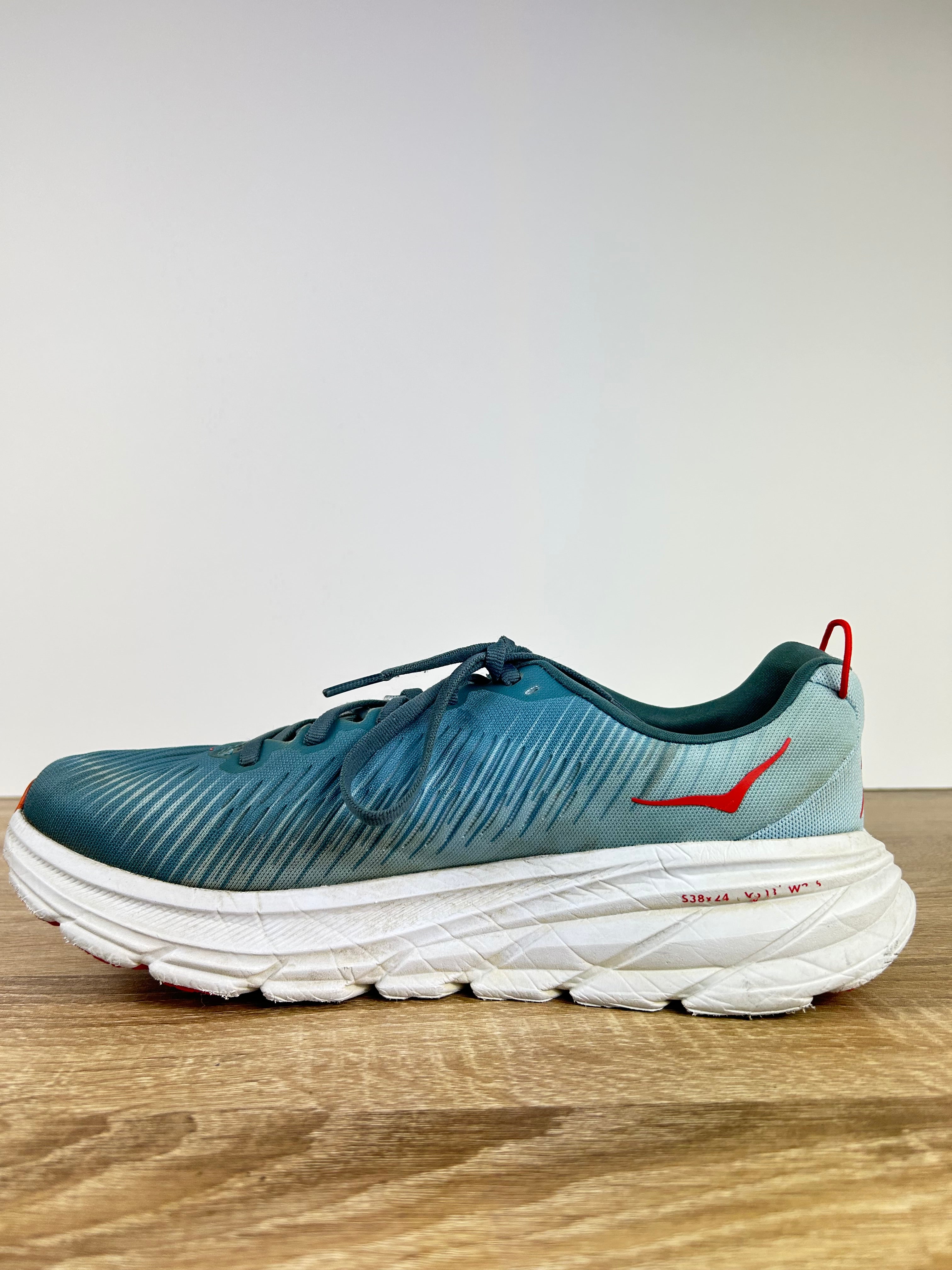 Hoka Rincon 3 Running Shoes - Size 8