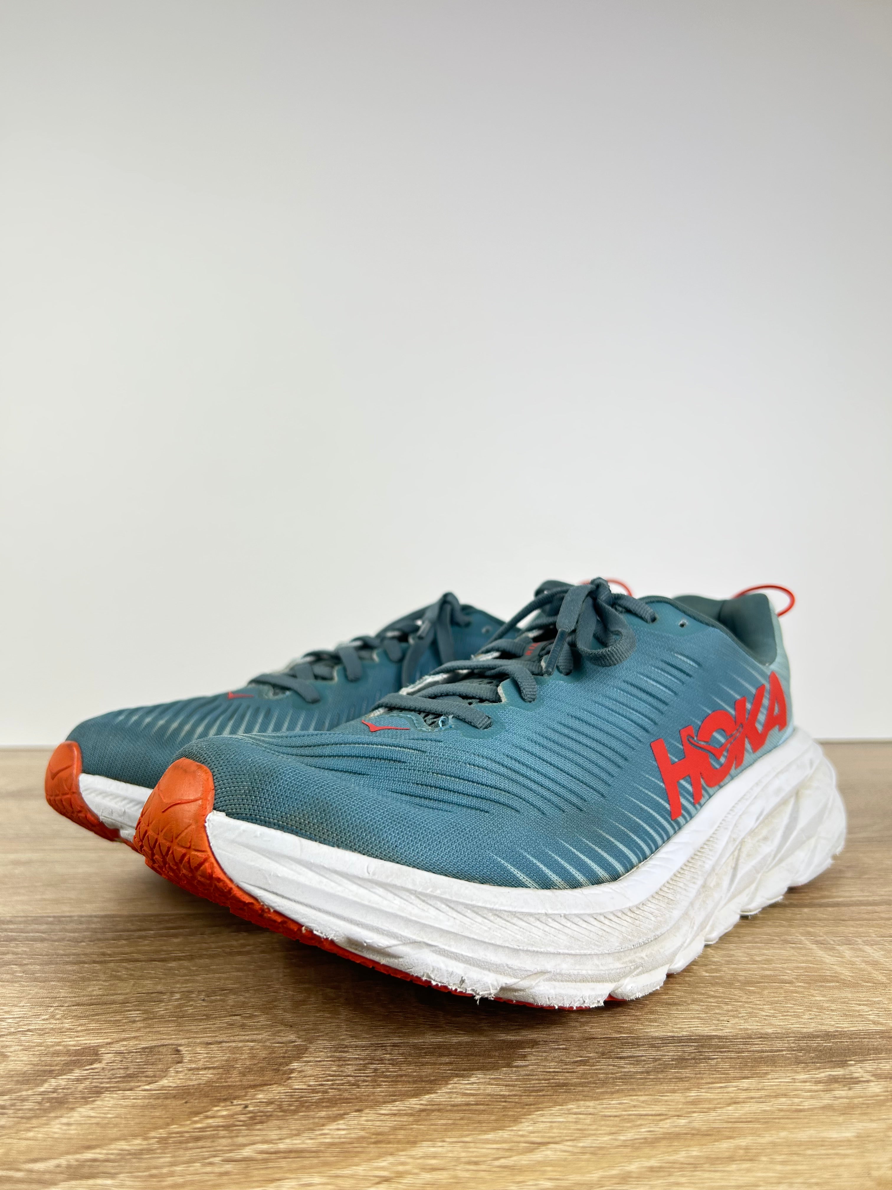 Hoka Rincon 3 Running Shoes - Size 8
